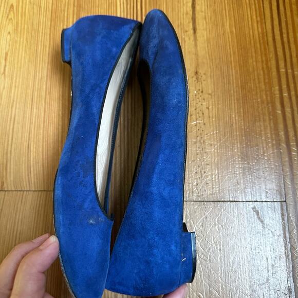 Manolo Blahnik Blue Flats - Picture 5 of 7